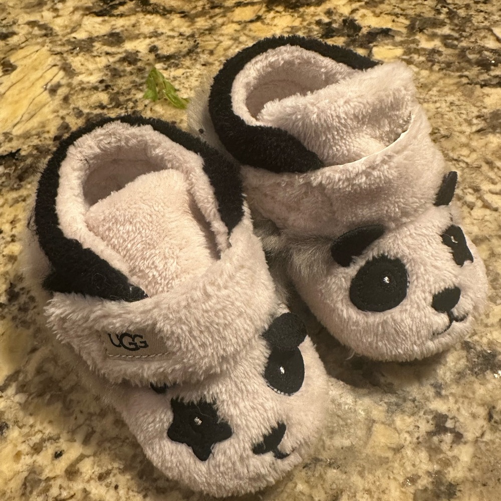 UGG Panda Plush Baby Booties - Black and White